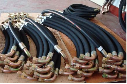 裝載機(jī)膠管總成